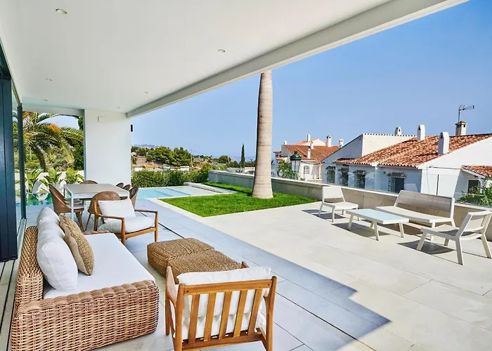 Sea Gardens Villa