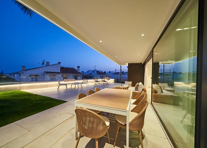 Sea Gardens Villa