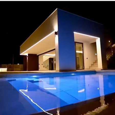 Sea Gardens Villa Nerja Exterior photo